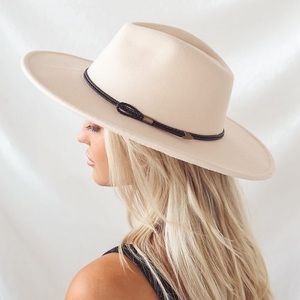 Lulu’s Into the Wild Cream Felt Fedora Hat